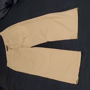 Old Navy 30x30 beige khakis